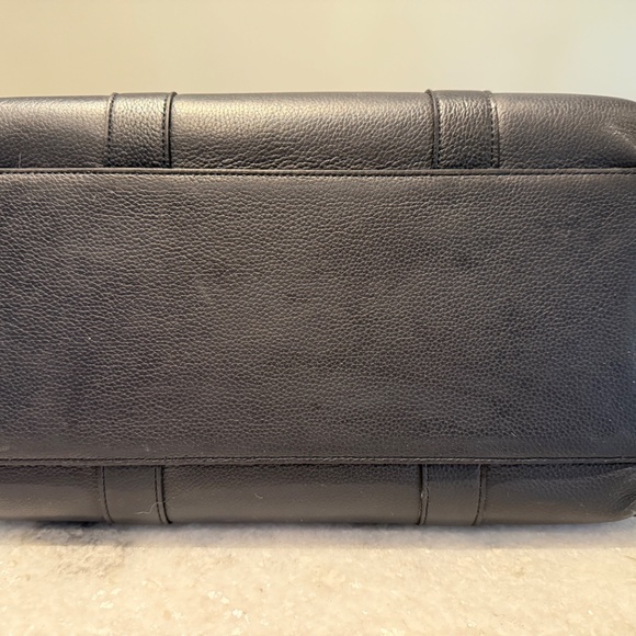 ✨ Mulberry Zipped Bayswater – Large, Dark Navy Grained Leather ✨ - Picture 12 of 13